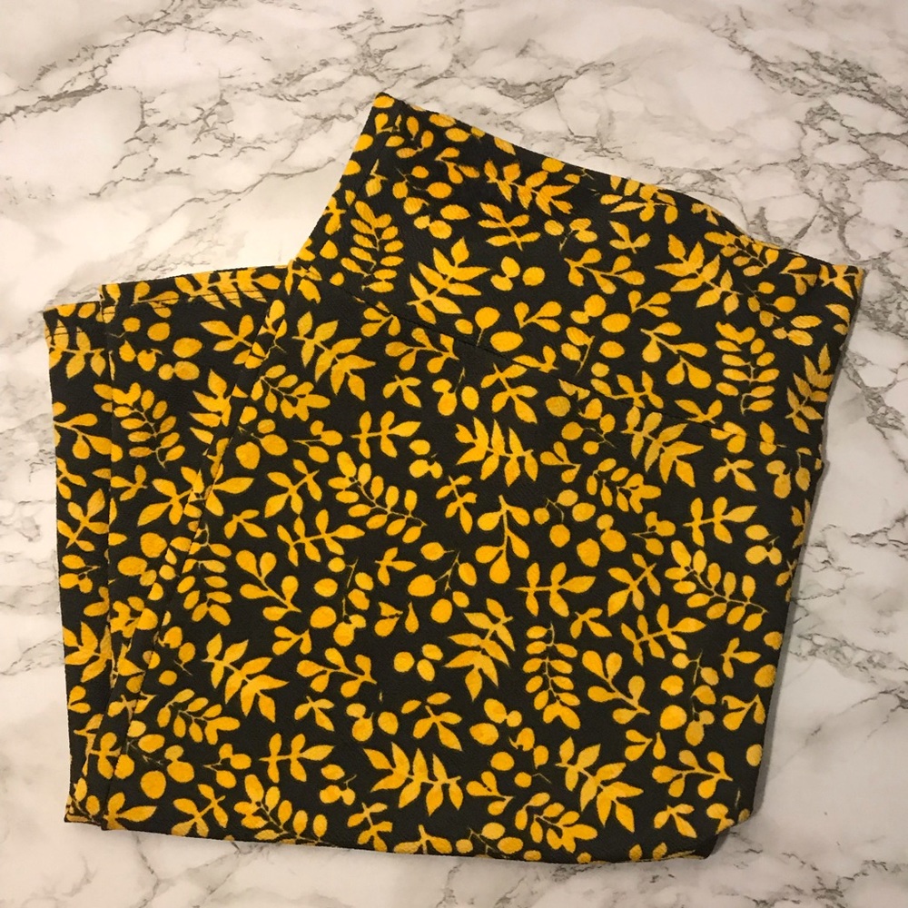 LuLaRoe Cassie Plus size pencil skirt yellow 2xl